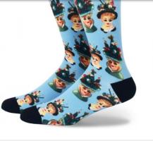 Everlighten, custom-printed socks extra comfortable and durable